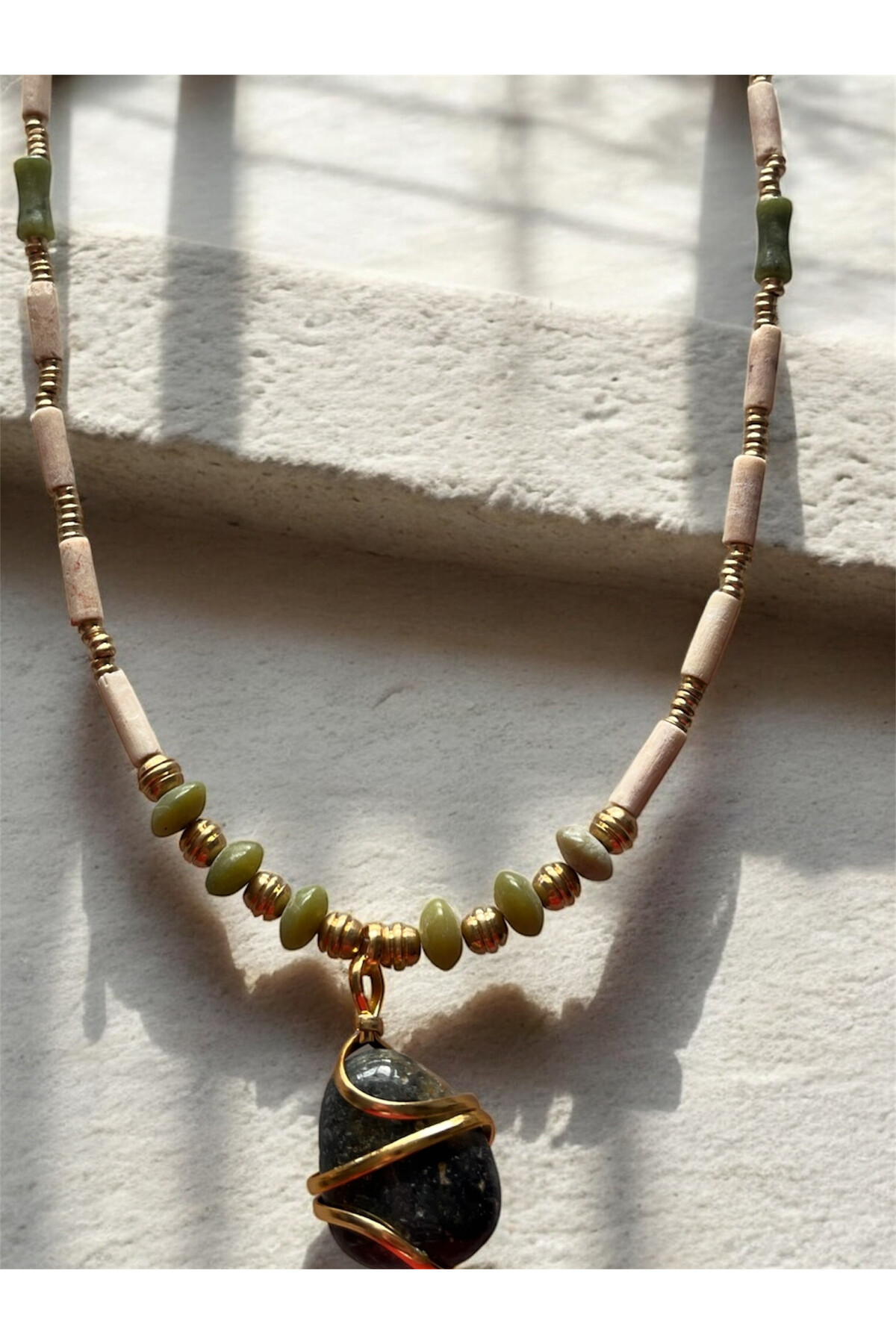 Solar VIP Doğal Taş Kolye