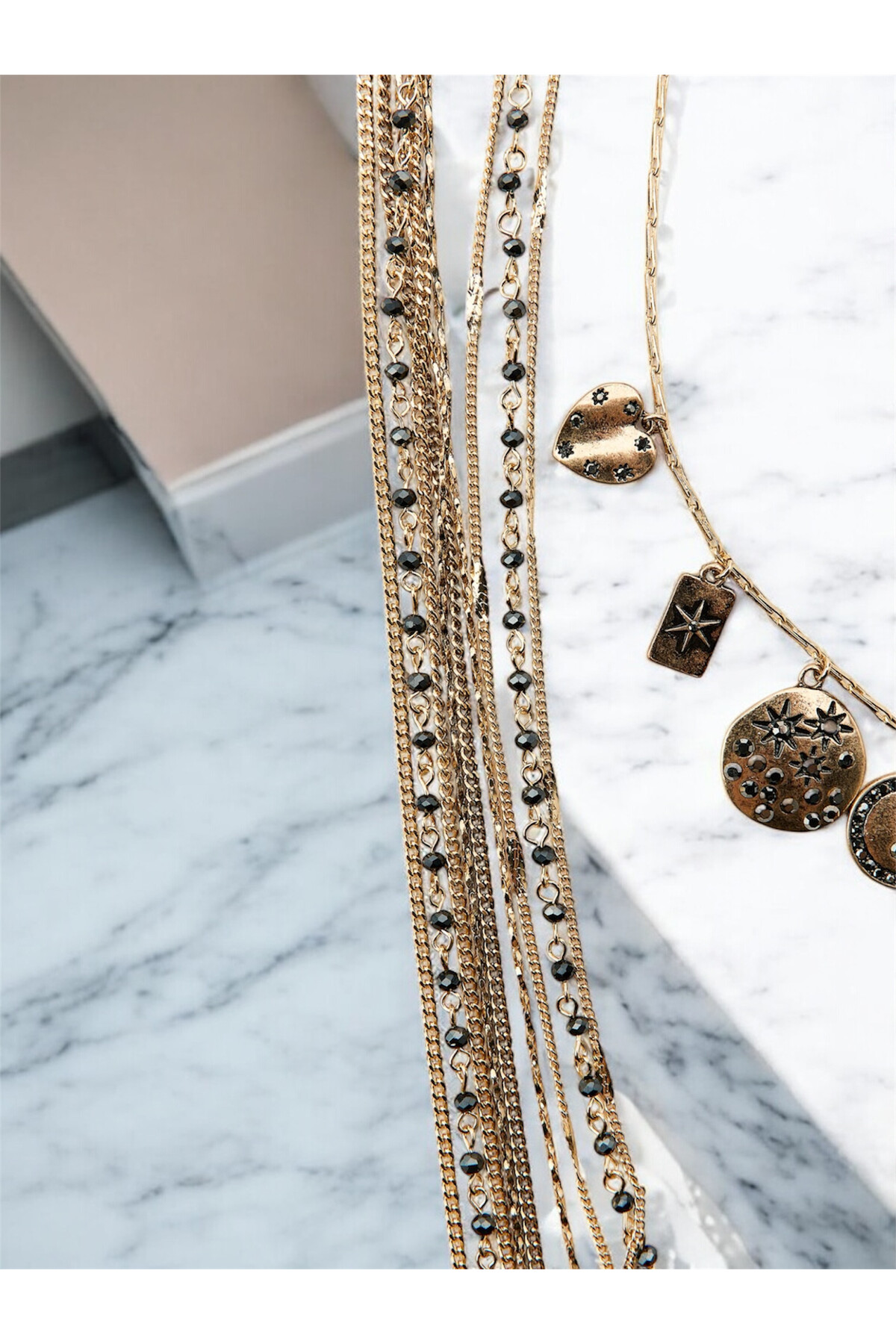 ZRA Modell Çokluu Kolye