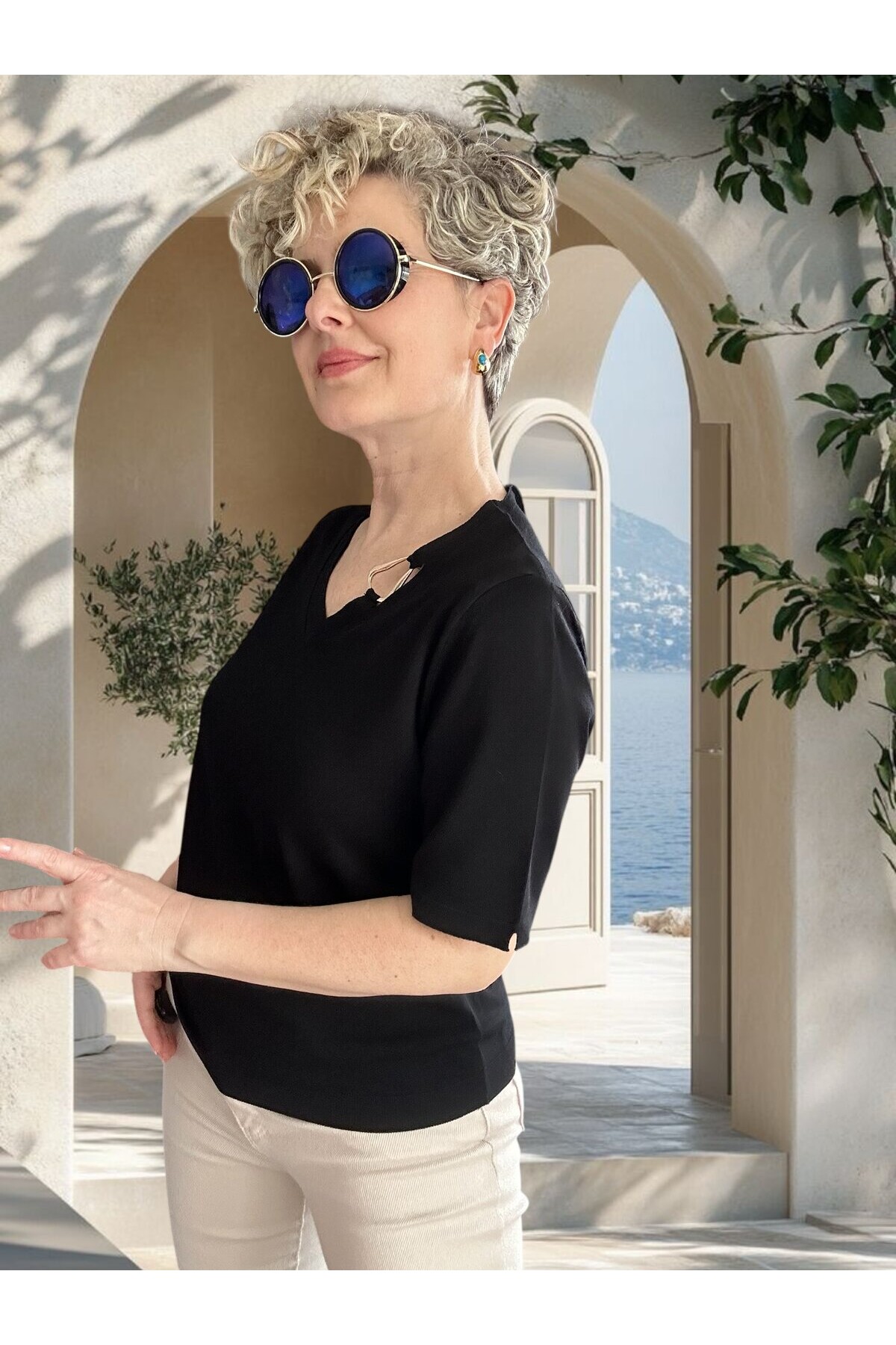 Auro Metal Toka Detaylı V Yaka Triko Bluz Siyah