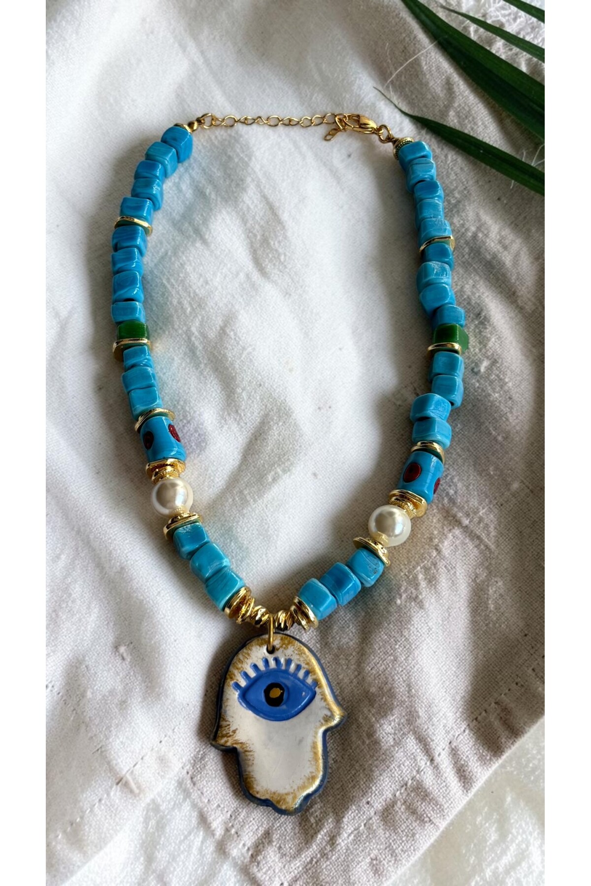 Bodrum Cam Hand Kolye2