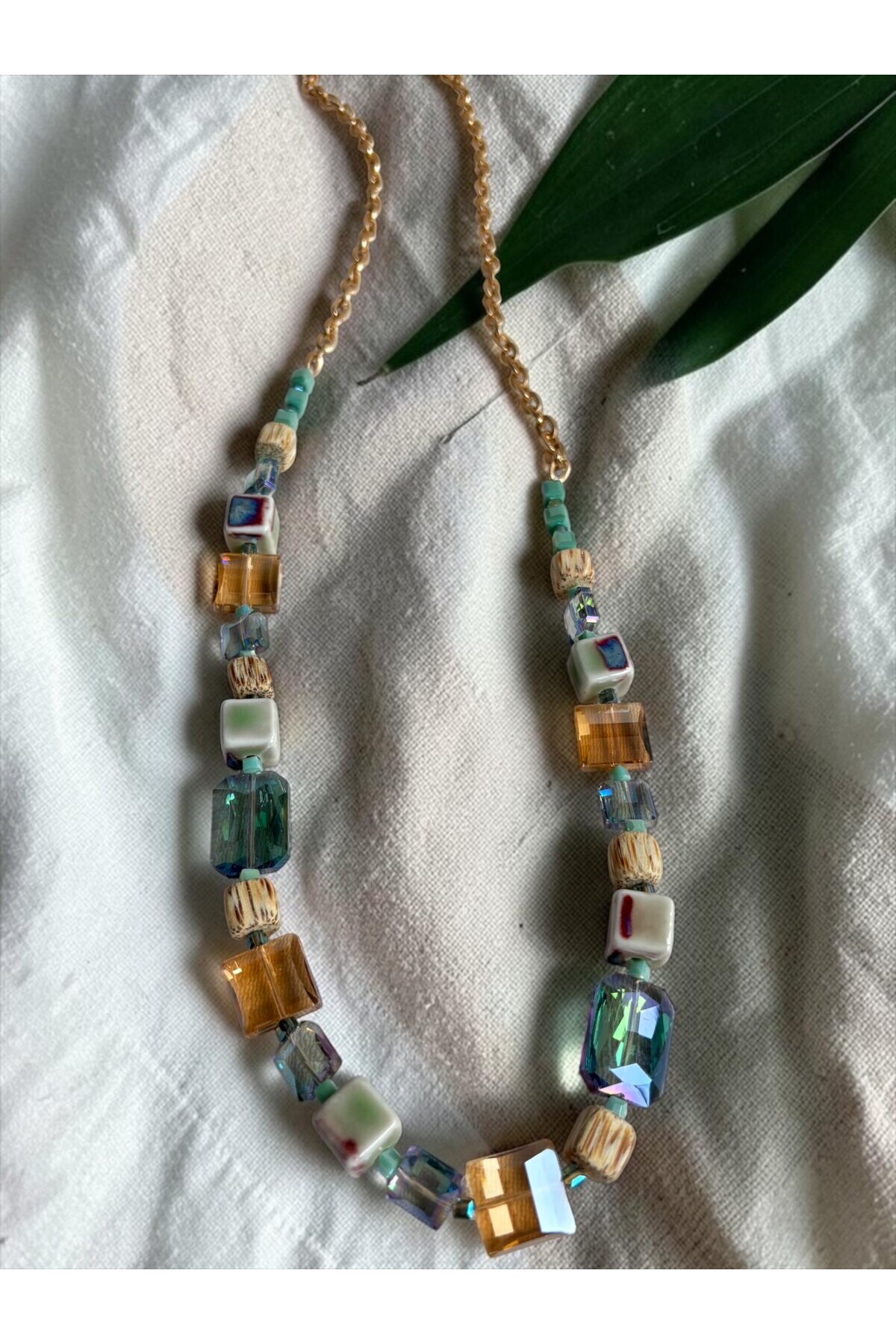 Prague VIP Cam Taş Kolye