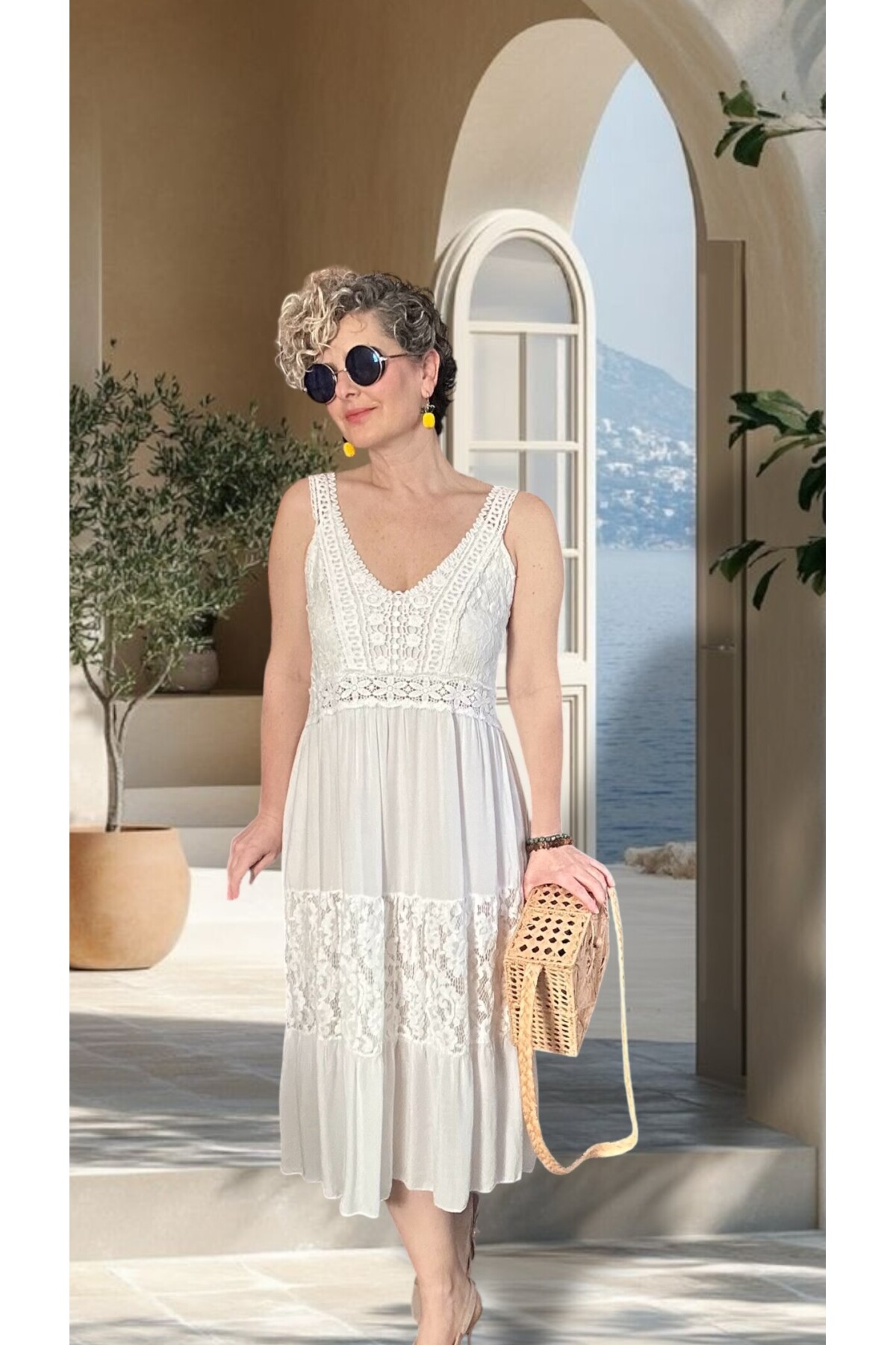 Pizzo İtalyan Brode İşlemeli Elbise Beyaz