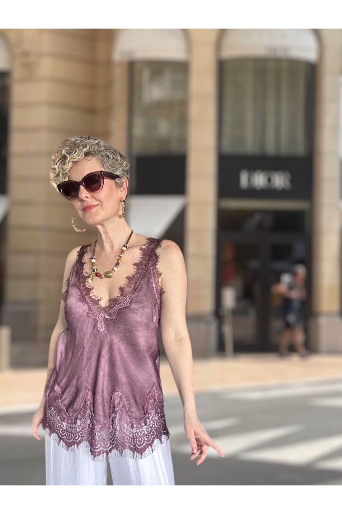 Senza Dantel Detaylı Premium Saten V Yaka Bluz Mürdüm