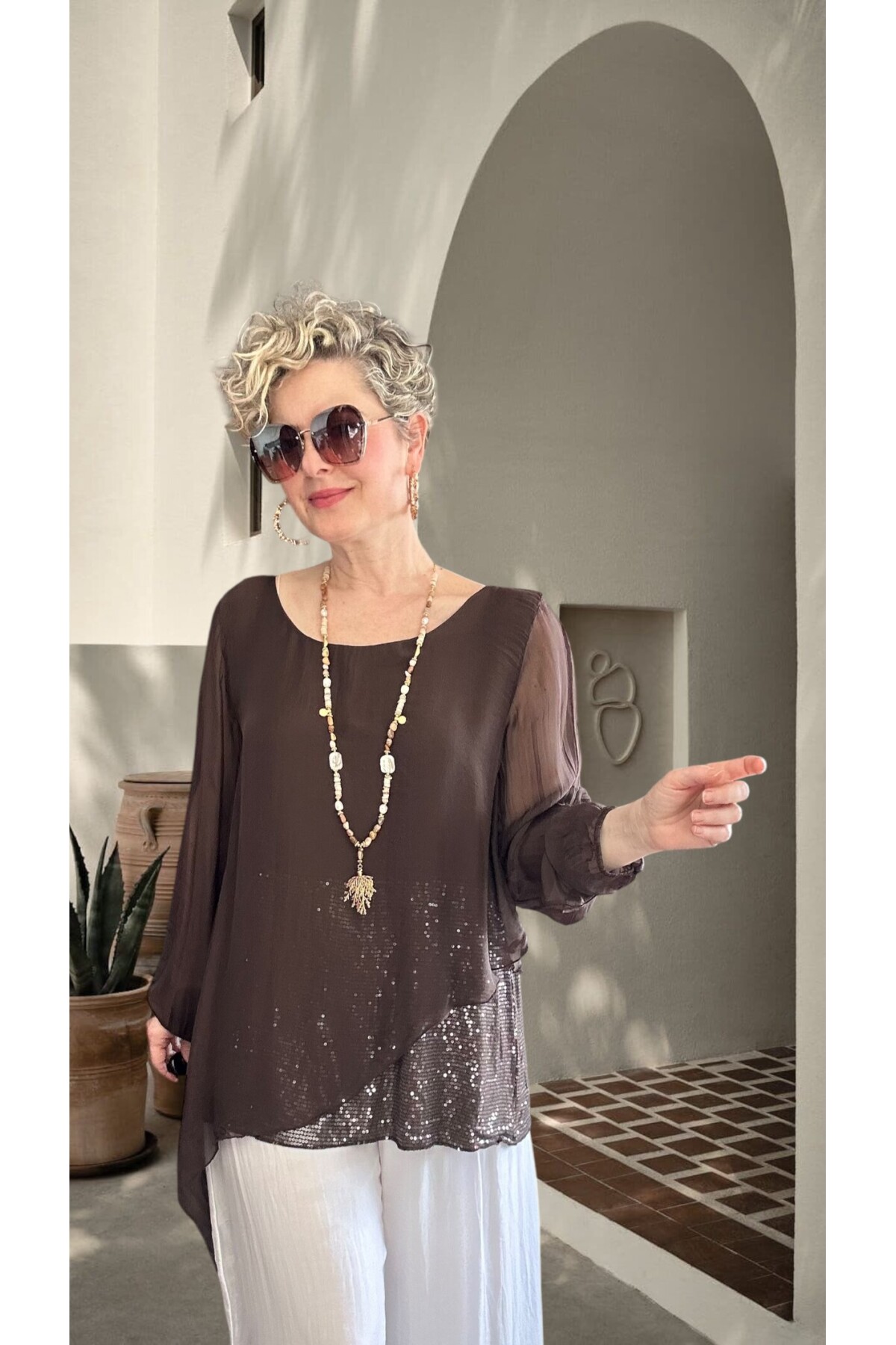 Sette Asimetrik Kesim Payetli İpek Kollu Premium Bluz Kahve