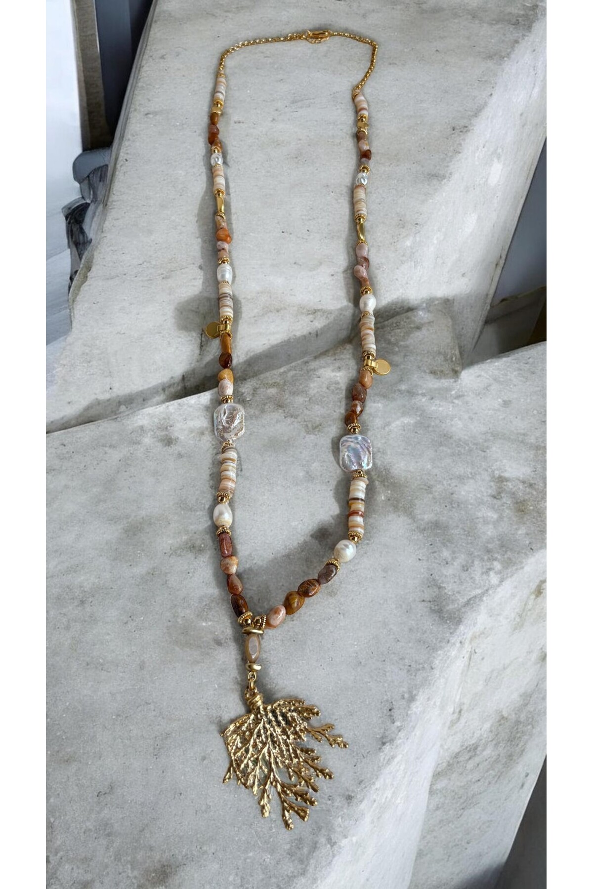 Three VIP Doğal Taş Kolye