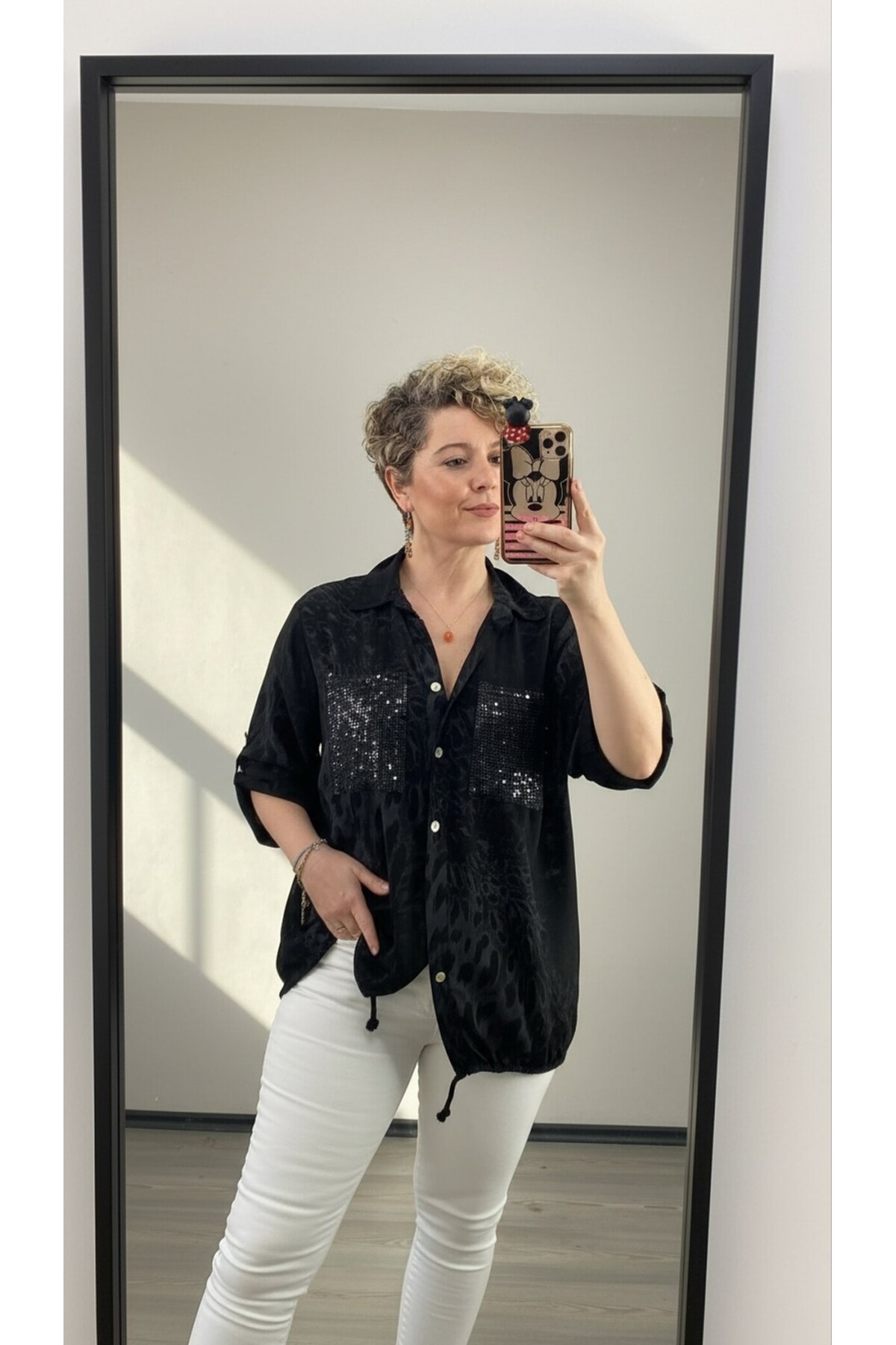 Vespa Cep Pul Detaylı Desenli Tasarım Gömlek Nero