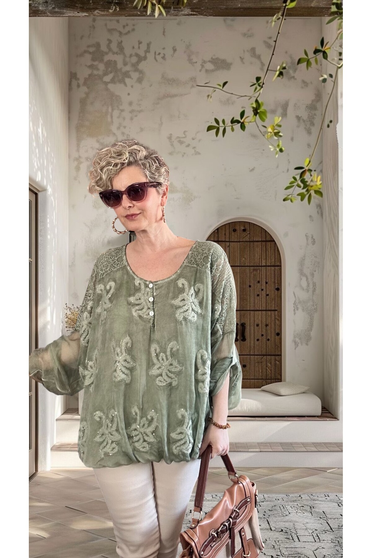 Vessa İtalyan Seri Nakışlı Premium İpek Bluz Su Yeşili