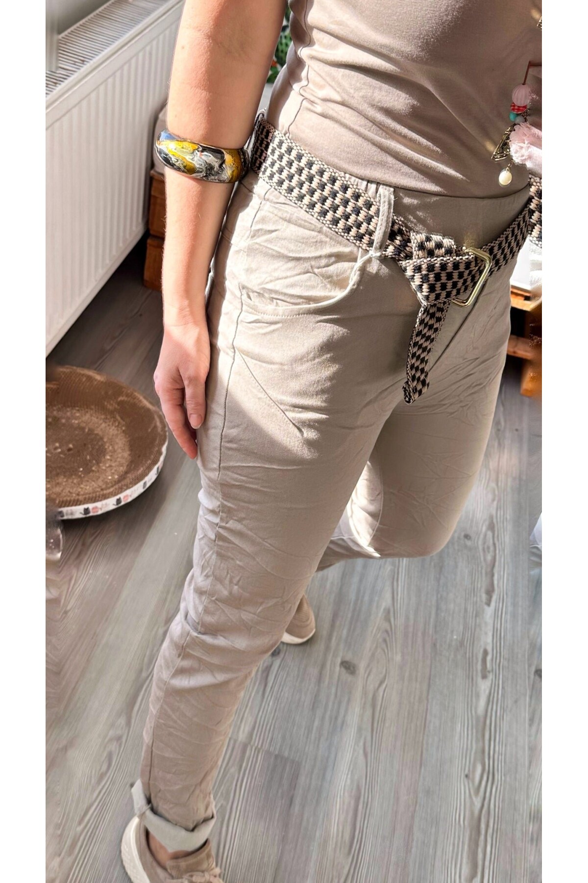 Dani İtalyan Kemer Detaylı Sihirli Pantolon Beige