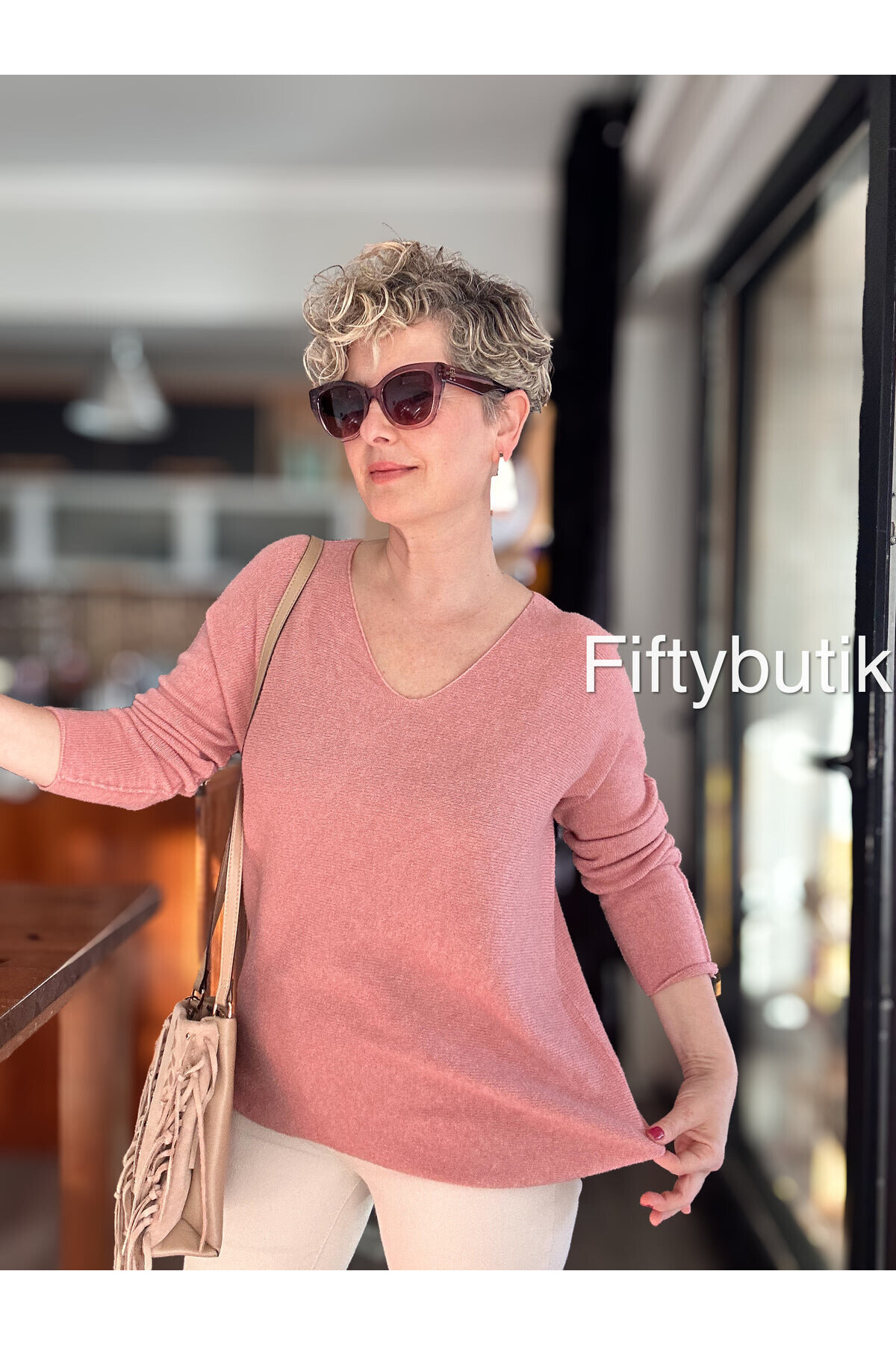 Fikka İtalyan V Yaka Angora Oval Triko Pudra