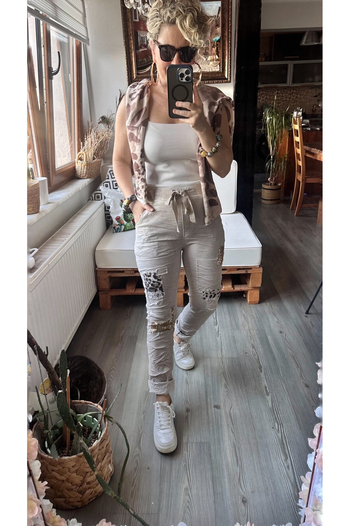İtaliana Leopar Desen Pul Detaylı Sihirli Pantolon Beige
