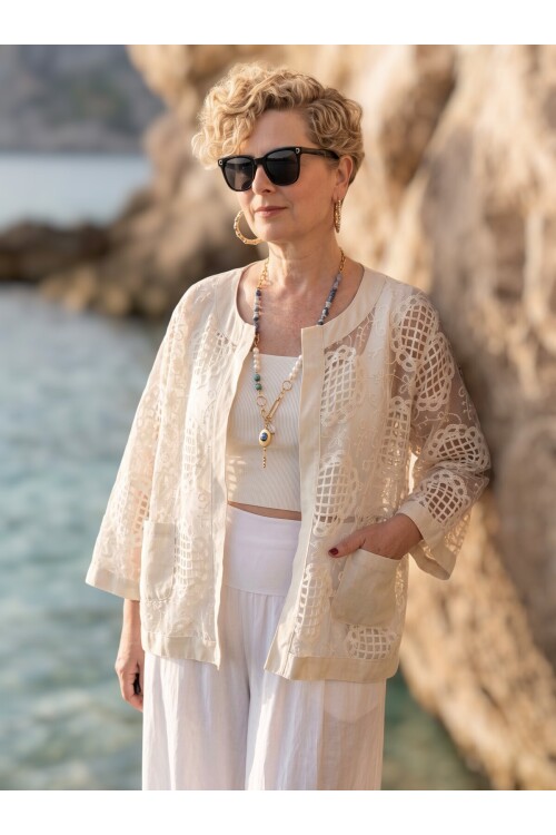 Emma İtalyan Dantel Nakışlı Ceket Beige