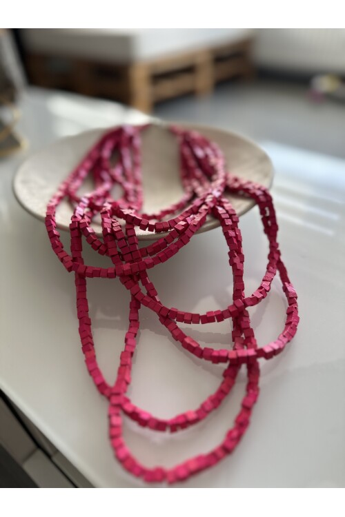 Fuşya Tahta Otantik Sekiz Sıra Kolye