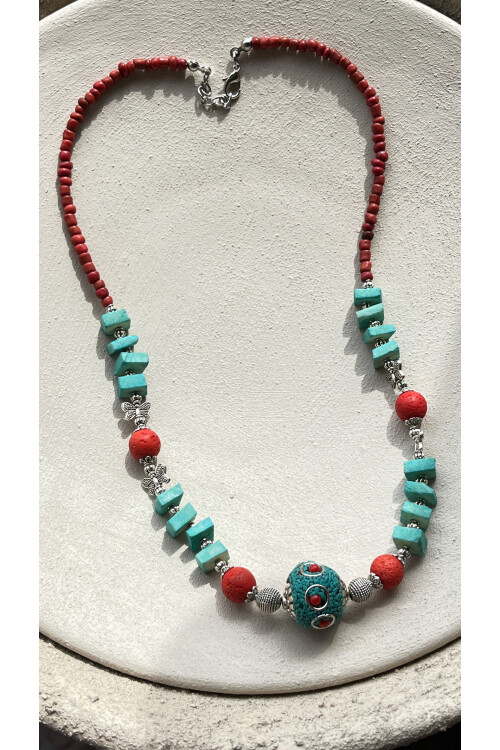 Chic Doğal Taş Etnik Kolye