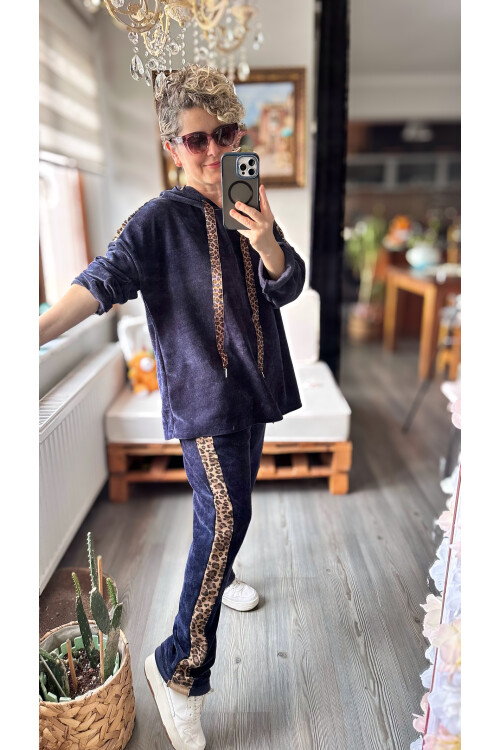 Muffin İtalyan Şönil Leopar Detay Takım Lacivert