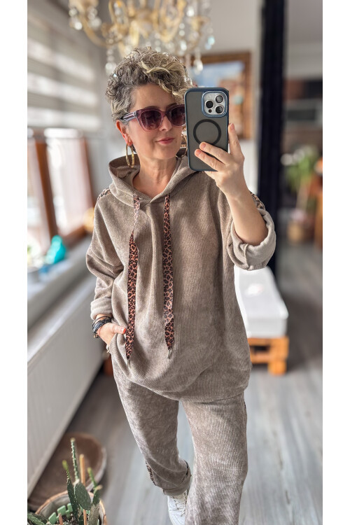 Muffin İtalyan Şönil Leopar Detay Takım Vizon