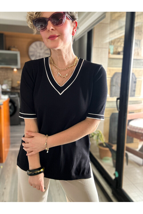 Orfe V Yaka Ve Kol Çizgili Triko Bluz Siyah