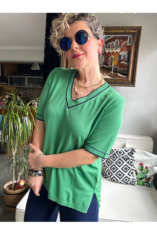 Orfe V Yaka Ve Kol Çizgili Triko Bluz Yeşil