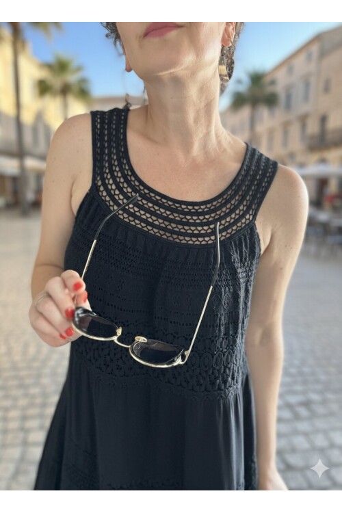 Azur İtalyan Dantel Detay Elbise Siyah