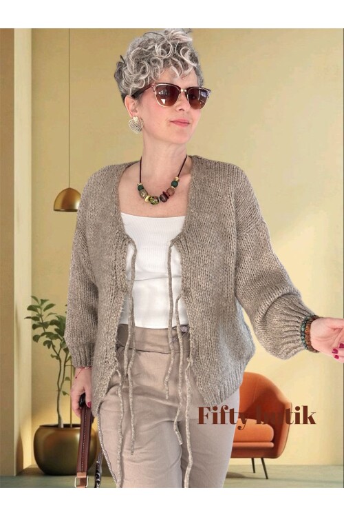 Blum Tasarım Bağcıklı Yün Hırka Vizon