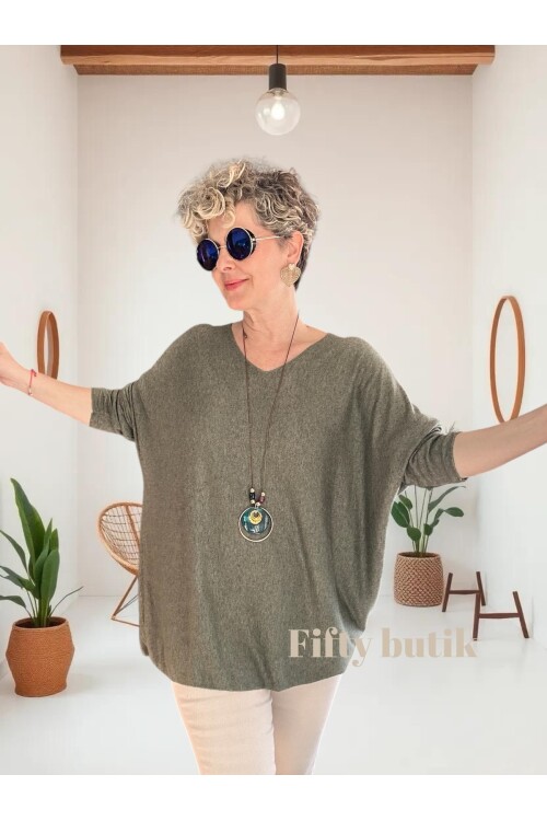 Botte İthal Kolyeli Salaş Triko Bluz Haki Yeşil