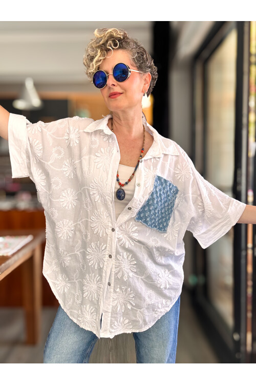 Makkis Kot Cep Detaylı İtalyan Brode Gömlek Beyaz