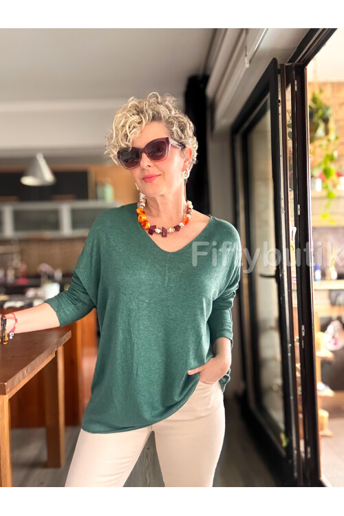 Nonna İthal V Yaka Tasarım Triko Zümrüt