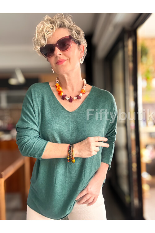 Nonna İthal V Yaka Tasarım Triko Zümrüt