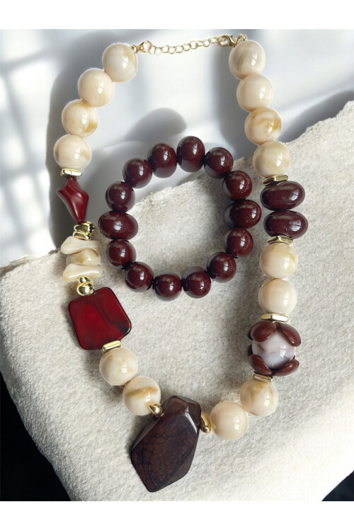 Perra Bileklikli  Kolye