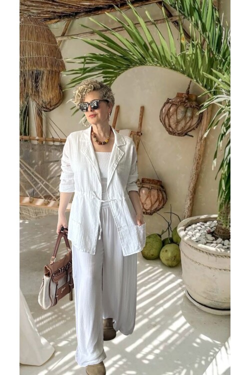 Mosas Büzgü Detaylı Pamuklu Tasarım Ceket Beyaz