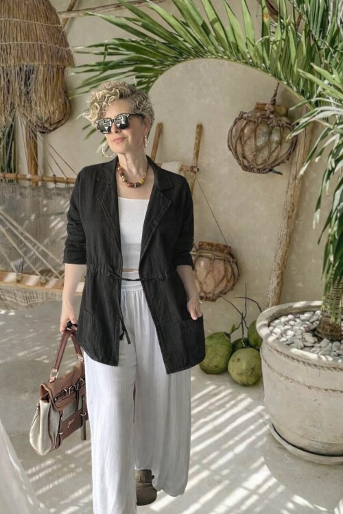 Mosas Büzgü Detaylı Pamuklu Tasarım Ceket Siyah