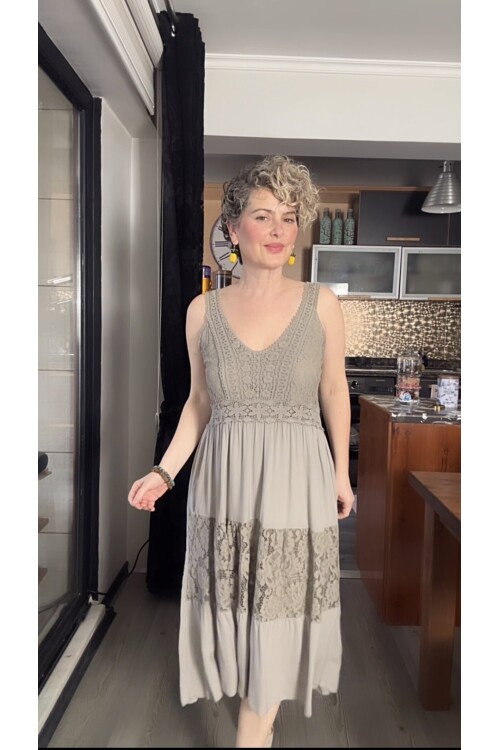 Pizzo İtalyan Brode İşlemeli Elbise Fango