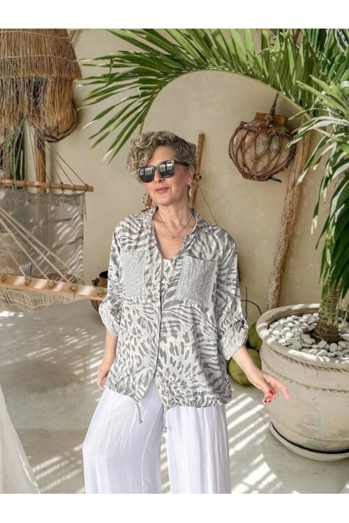 Vespa Cep Pul Detaylı Desenli Tasarım Gömlek Grigio Chiaro