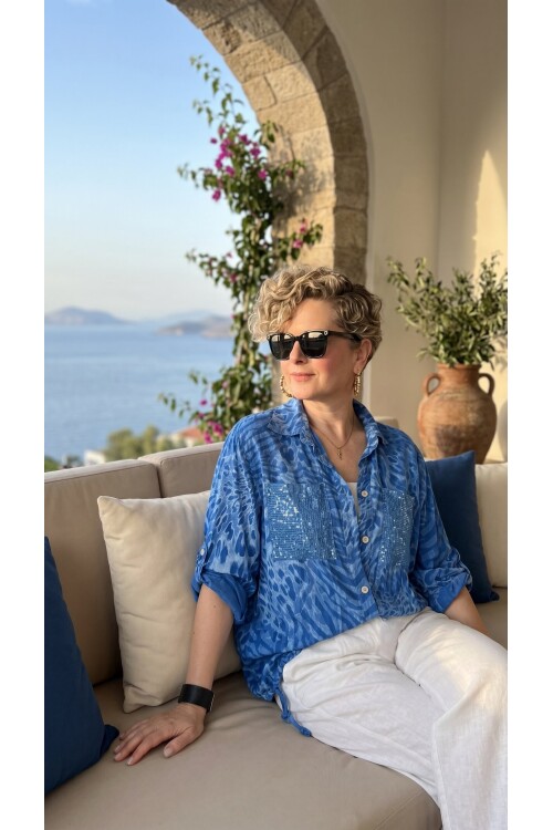 Vespa Cep Pul Detaylı Desenli Tasarım Gömlek Royal