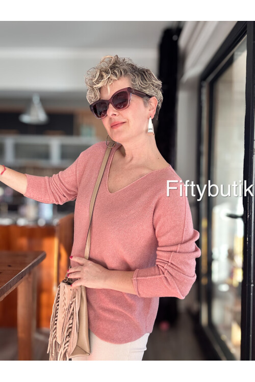 Fikka İtalyan V Yaka Angora Oval Triko Pudra