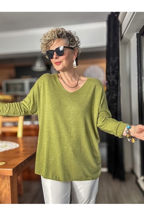 Nonna İthal V Yaka Tasarım Triko Fıstık Yeşil