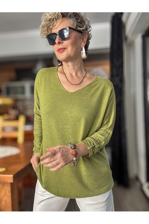 Nonna İthal V Yaka Tasarım Triko Fıstık Yeşil